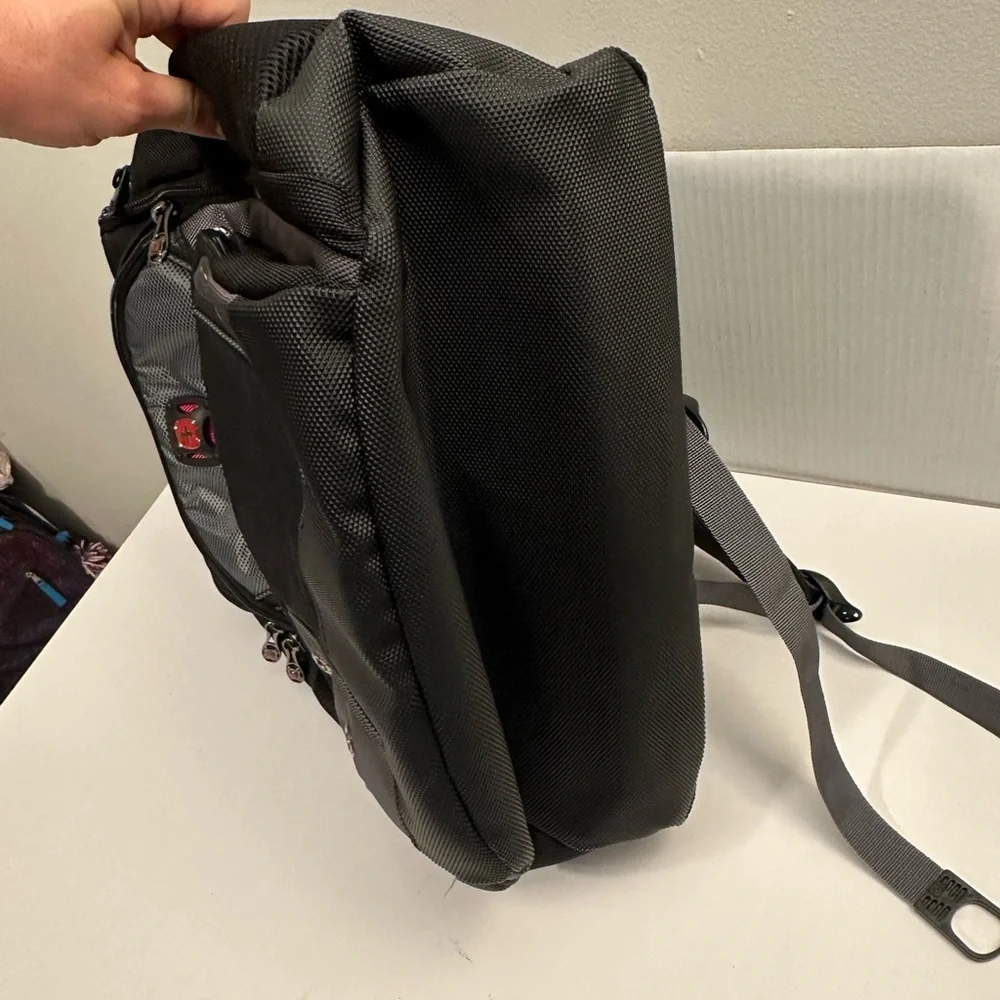SwissGear - 